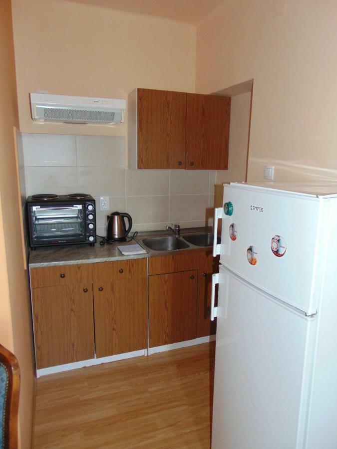 Apartman Fiva Apartment Pacir Luaran gambar