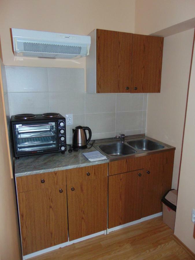 Apartman Fiva Apartment Pacir Luaran gambar